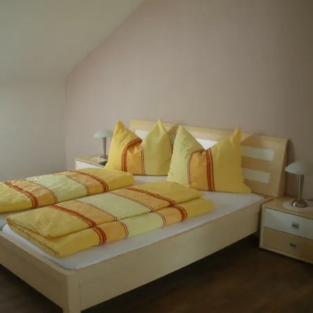 לינה וארוחת בוקר Gastezimmer Friedrich *